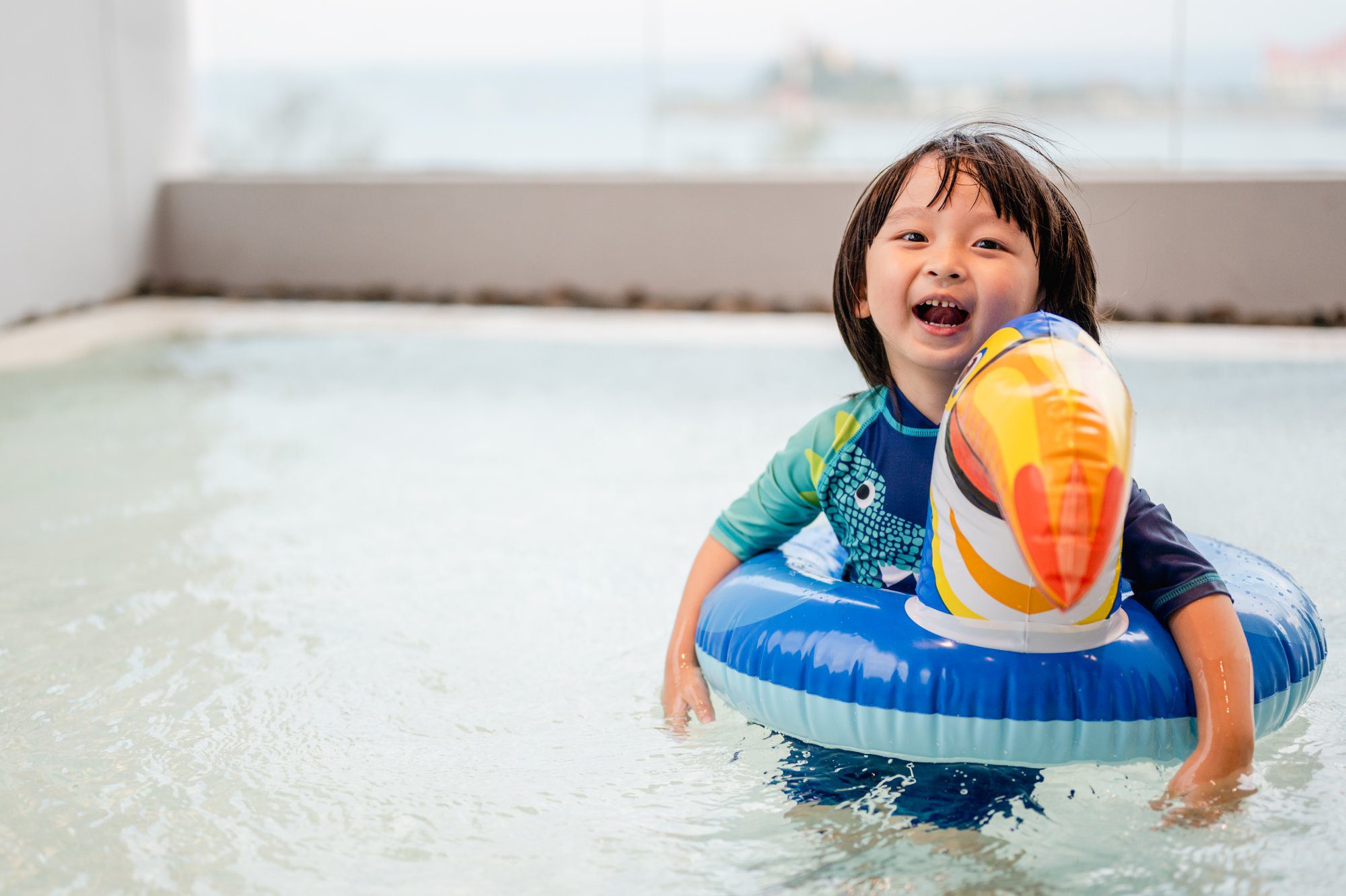 image of kids playing in swimming pool